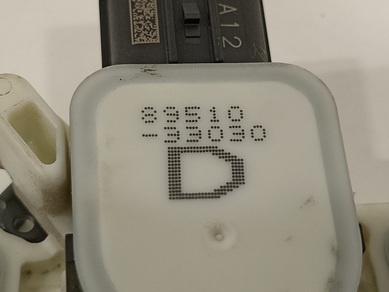 Recambio de sensor para toyota yaris hsd active referencia OEM IAM 8951033030  