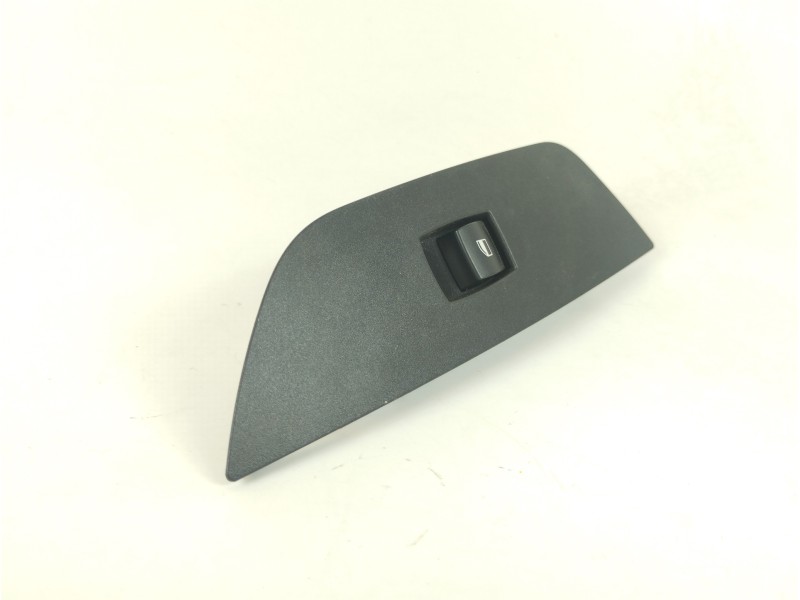 Recambio de mando elevalunas trasero izquierdo para bmw x1 (e84) sdrive 18d referencia OEM IAM 6935534 15979800 