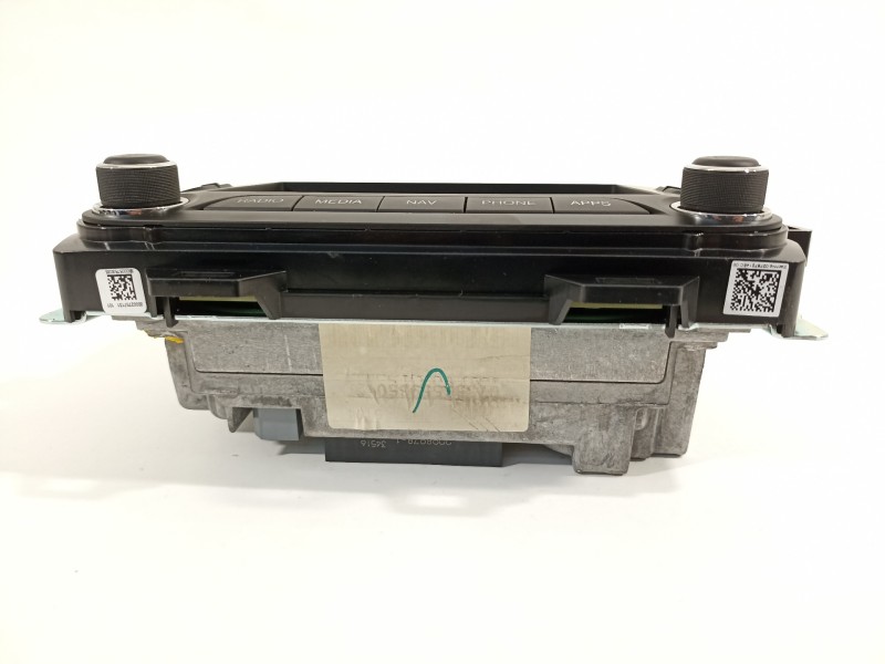 Recambio de sistema navegacion gps para jeep renegade deserthawk 4wd referencia OEM IAM 735655936  