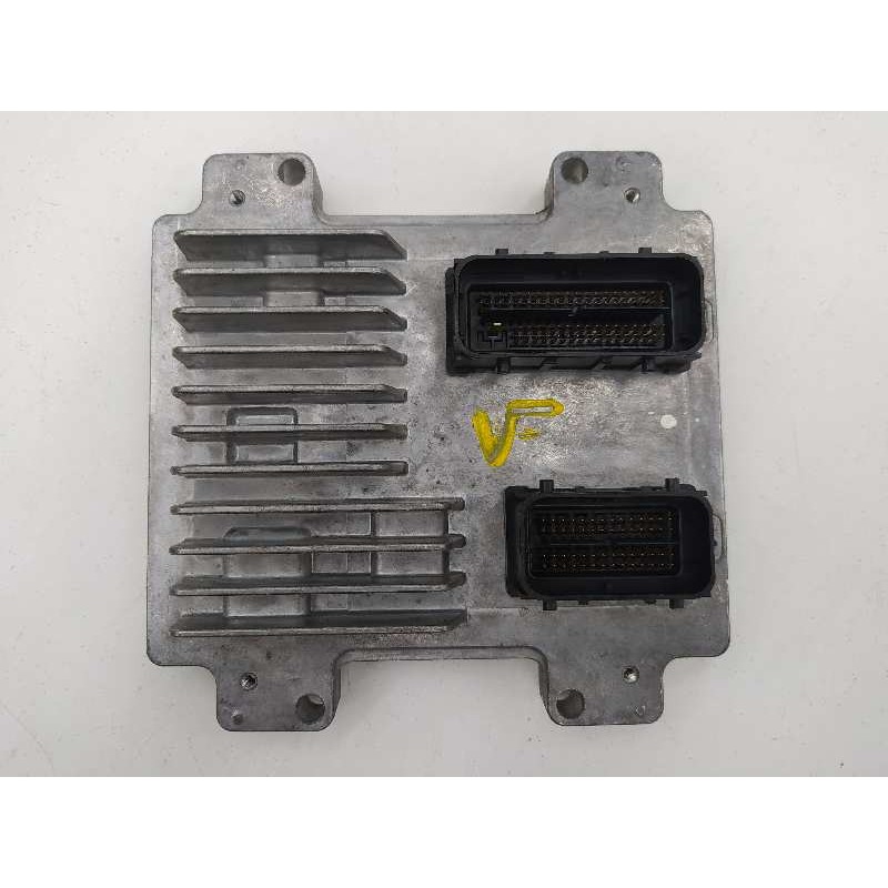 Recambio de centralita motor uce para opel meriva b design edition referencia OEM IAM 12647212 12642927 86AA4N532040007L