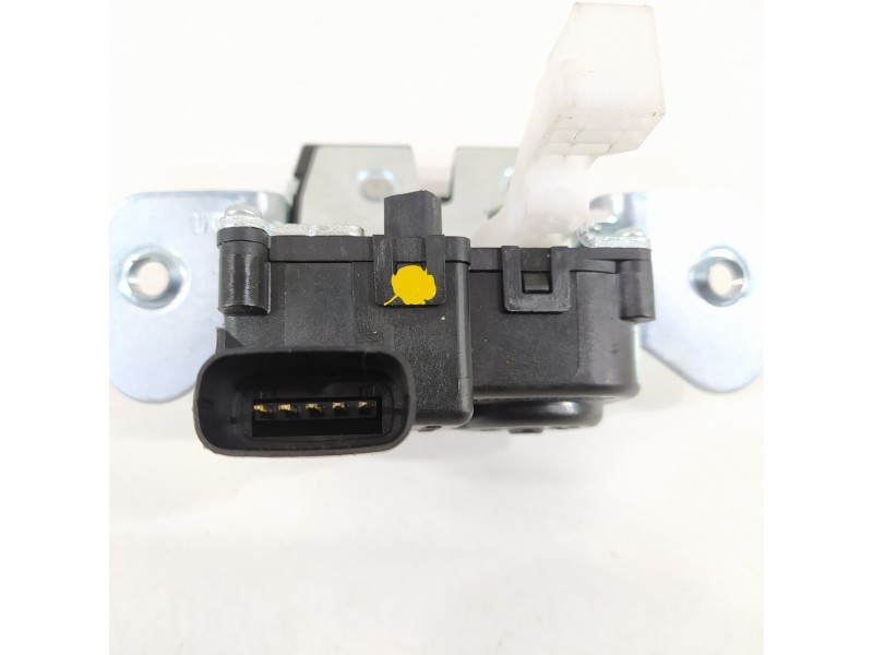 Recambio de cerradura maletero / porton para hyundai tucson style 2wd referencia OEM IAM 81230G3000  