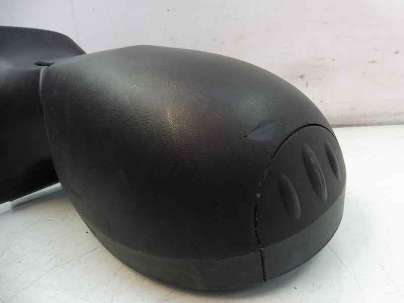 Recambio de retrovisor izquierdo para renault twingo authentique referencia OEM IAM 7701067332  