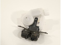 Recambio de cerradura maletero / porton para toyota yaris hsd active referencia OEM IAM 6935002090  