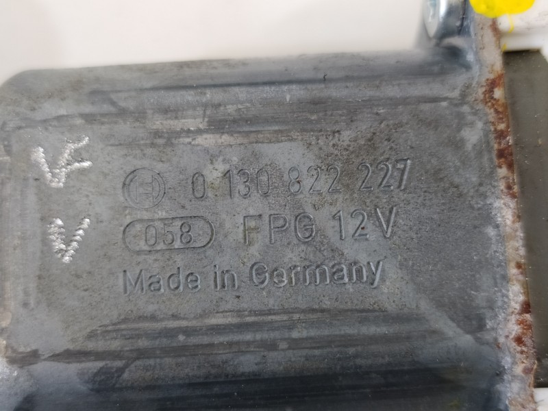 Recambio de elevalunas delantero derecho para bmw x1 (e84) sdrive 18d referencia OEM IAM 6927028 0130822227 