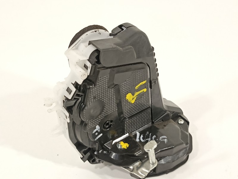 Recambio de cerradura puerta trasera izquierda para toyota yaris hsd active referencia OEM IAM 02014120F1  