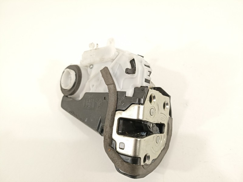 Recambio de cerradura puerta trasera izquierda para toyota yaris hsd active referencia OEM IAM 02014120F1  