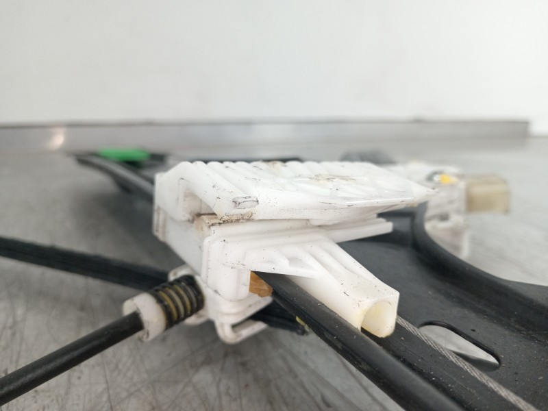 Recambio de elevalunas delantero izquierdo para bmw x1 (e84) sdrive 18d referencia OEM IAM 2990293 996624102 