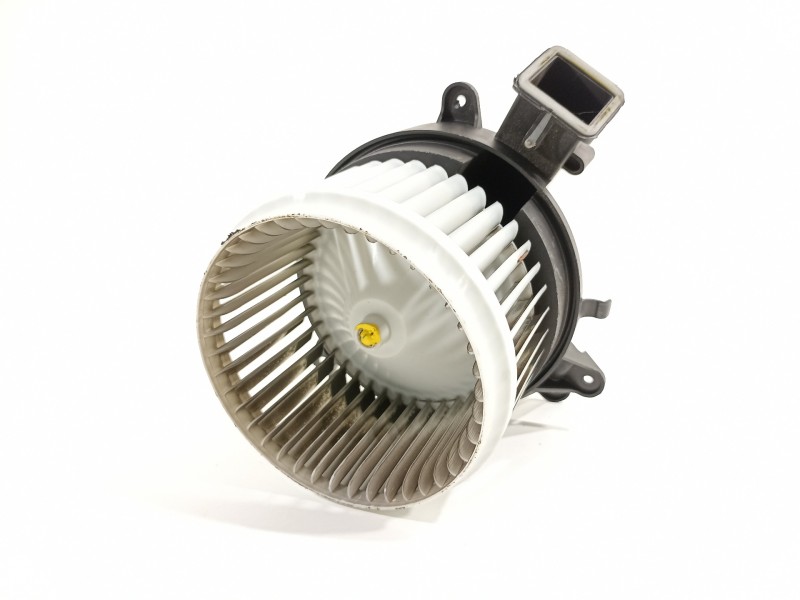 Recambio de ventilador calefaccion para jeep renegade deserthawk 4wd referencia OEM IAM 77367171  