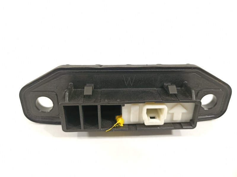 Recambio de maneta exterior porton para toyota yaris hsd active referencia OEM IAM   