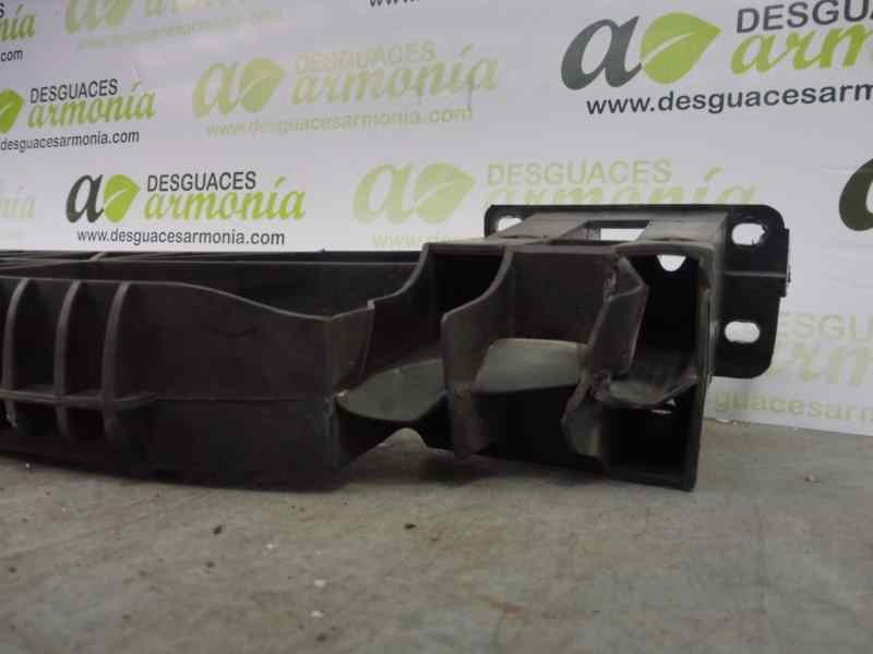 Recambio de travesaño inferior para peugeot 308 sw sport referencia OEM IAM 9656741480  
