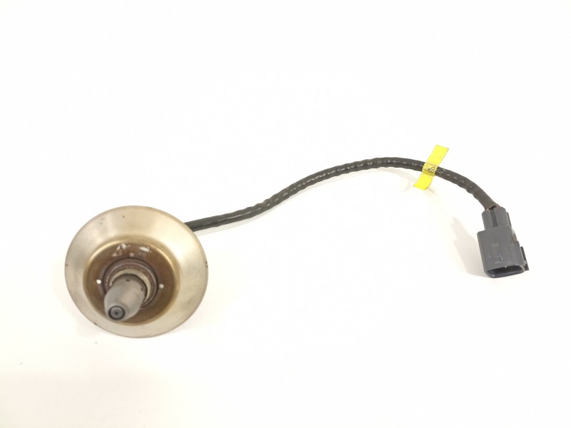 Recambio de sonda lambda para toyota yaris hsd active referencia OEM IAM 8946752080  