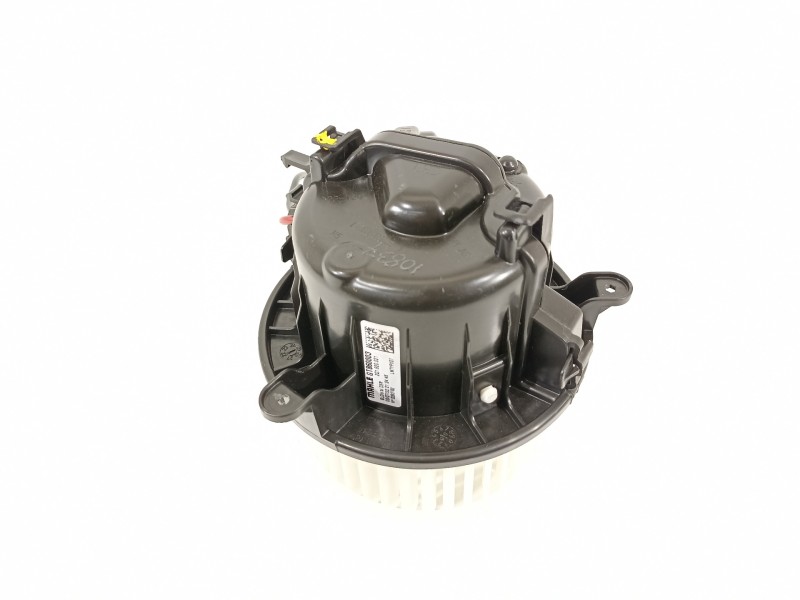 Recambio de ventilador calefaccion para seat arona xperience referencia OEM IAM 2Q1820021  