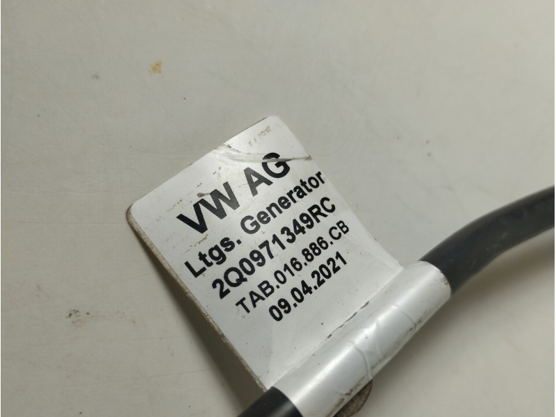 Recambio de no identificado para seat arona xperience referencia OEM IAM 2Q0971349RC  