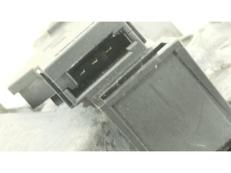 Recambio de motor limpia trasero para opel meriva b design edition referencia OEM IAM 13282361 W000013579 