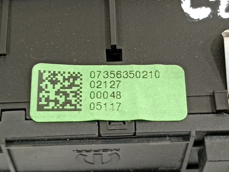 Recambio de warning para jeep renegade deserthawk 4wd referencia OEM IAM 7356350210  