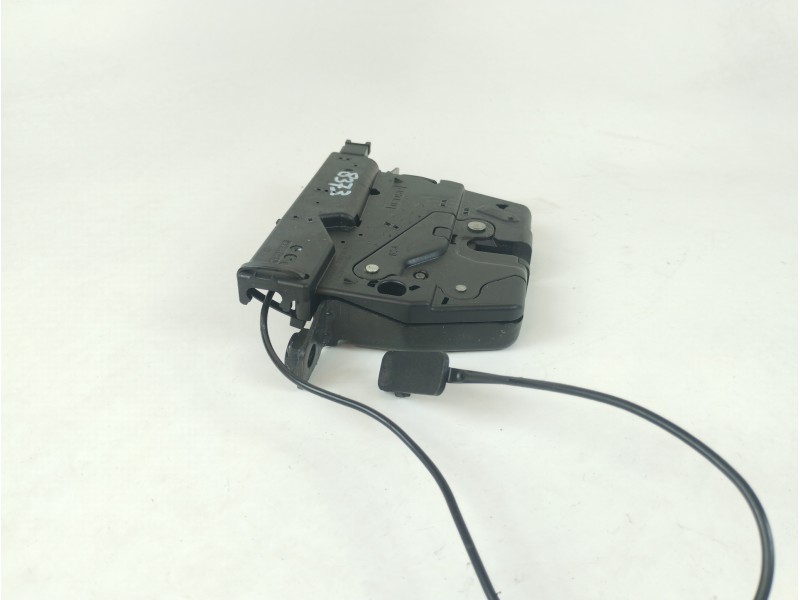 Recambio de cerradura maletero / porton para bmw x1 (e84) sdrive 18d referencia OEM IAM 51247200511 912781 163672