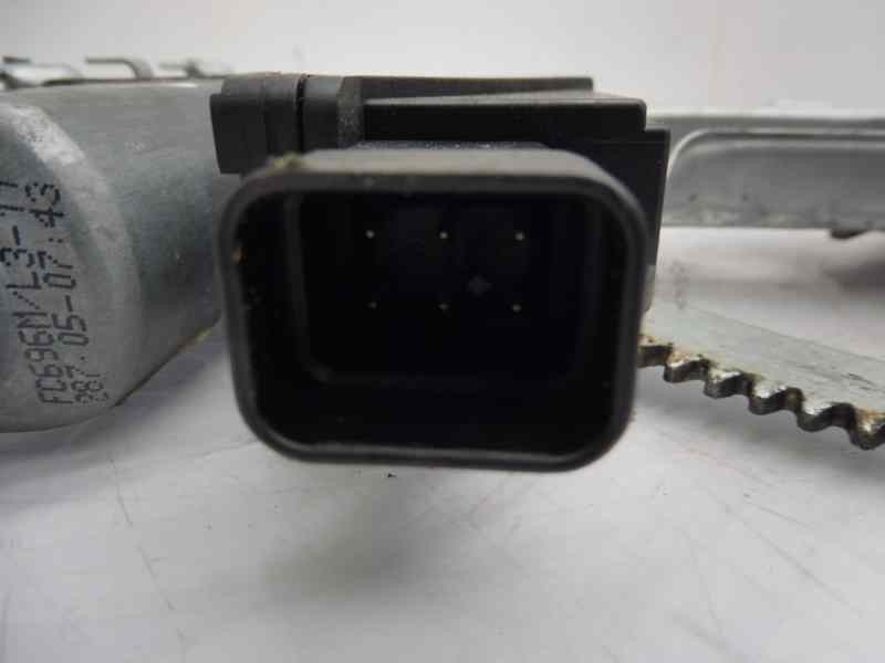 Recambio de elevalunas delantero derecho para opel meriva enjoy referencia OEM IAM 93362662 93389552 