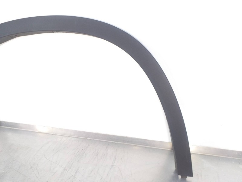 Recambio de aletin delantero izquierdo para bmw x1 (e84) sdrive 18d referencia OEM IAM 51772990165  