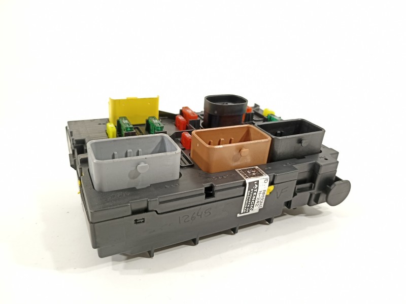 Recambio de caja reles / fusibles para peugeot 207 1.4 16v cat (kfu / et3j4) referencia OEM IAM 9661086980  