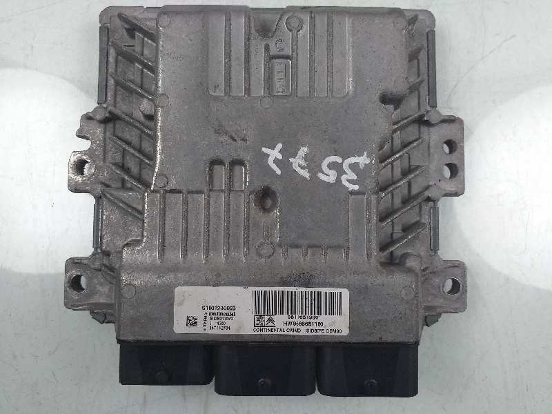Recambio de centralita motor uce para citroën c4 picasso intensive referencia OEM IAM 9811651980 9666681180 180123009B