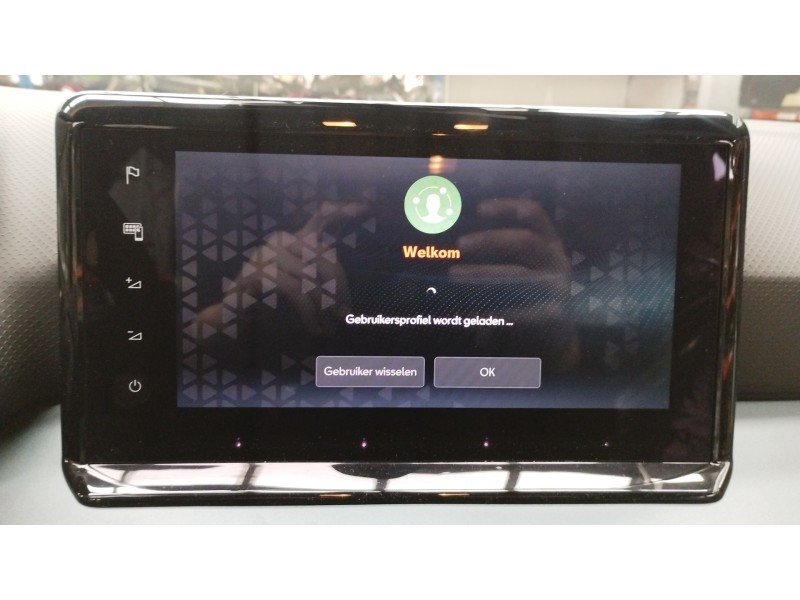 Recambio de pantalla multifuncion para seat arona xperience referencia OEM IAM 5FJ919606A  
