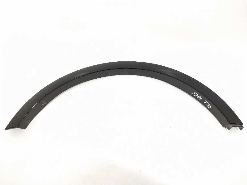 Recambio de aletin trasero derecho para ford kuga (cbs) st-line 2wd referencia OEM IAM CV4JS286D02  