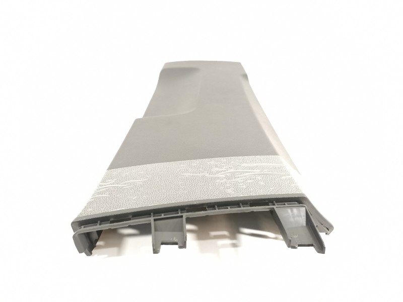 Recambio de moldura para seat arona xperience referencia OEM IAM 6F0867240A  