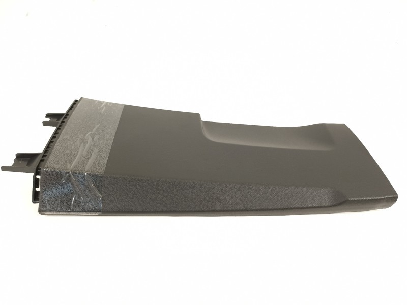 Recambio de moldura para seat arona xperience referencia OEM IAM 6F0867240A  