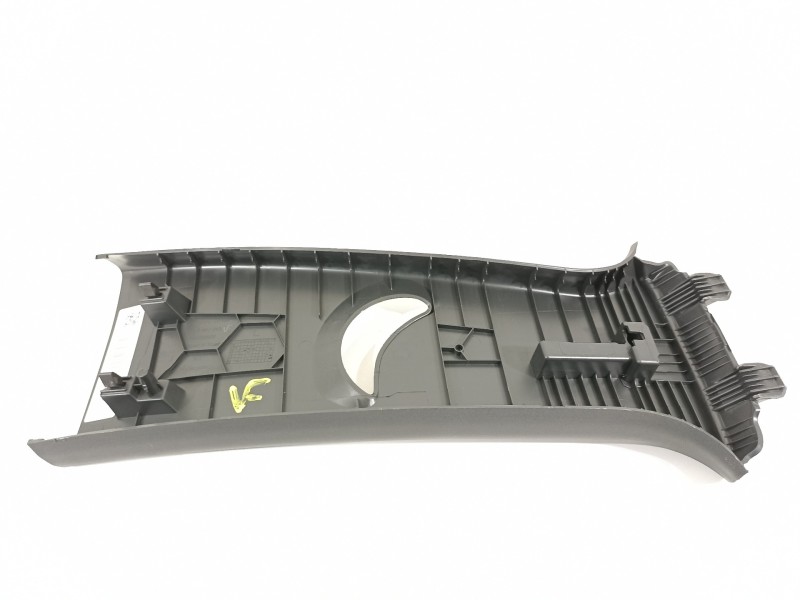 Recambio de moldura para seat arona xperience referencia OEM IAM 6F9867243  