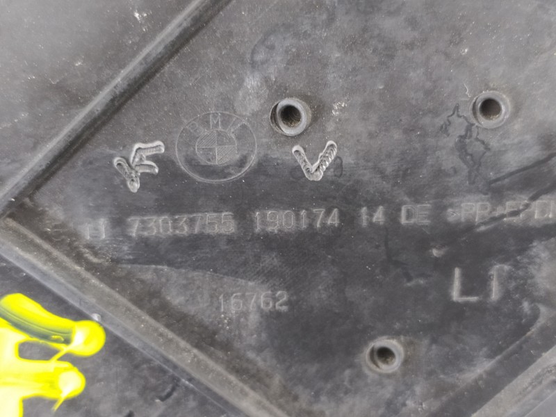 Recambio de rejilla paragolpes delantero para bmw x1 (e84) sdrive 18d referencia OEM IAM 7303755 51117303755 