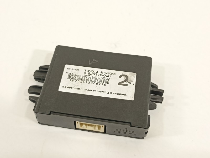 Recambio de centralita inmovilizador para toyota yaris hsd active referencia OEM IAM 897840D030 625375000 