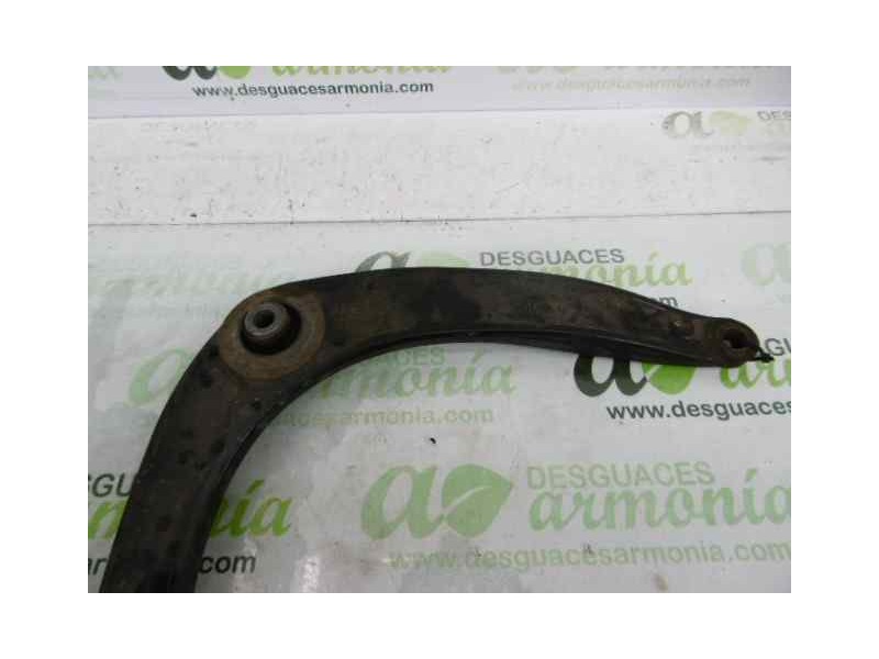 Recambio de brazo suspension inferior delantero derecho para citroën c4 berlina collection referencia OEM IAM   