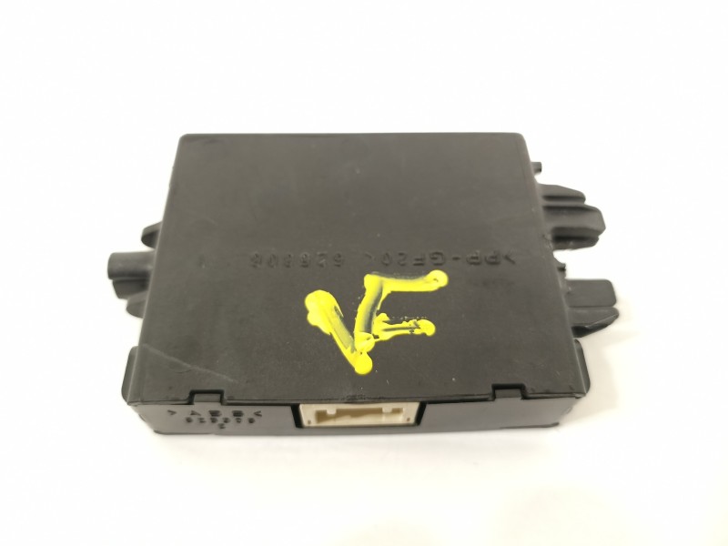 Recambio de centralita inmovilizador para toyota yaris hsd active referencia OEM IAM 897840D030 625375000 