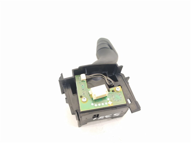 Recambio de mando limpia para ford kuga (cbs) st-line 2wd referencia OEM IAM F1FT17A553BA  