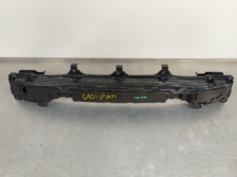 Recambio de refuerzo paragolpes trasero para hyundai tucson style 2wd referencia OEM IAM 86630N7100  