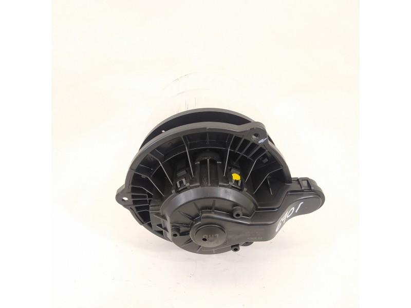 Recambio de ventilador calefaccion para hyundai tucson style 2wd referencia OEM IAM F00S3B2620 F00S330123 