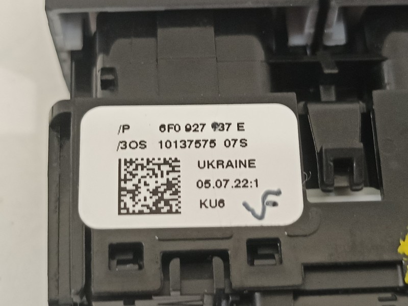 Recambio de mando multifuncion para seat arona xperience referencia OEM IAM 6F0927137E  