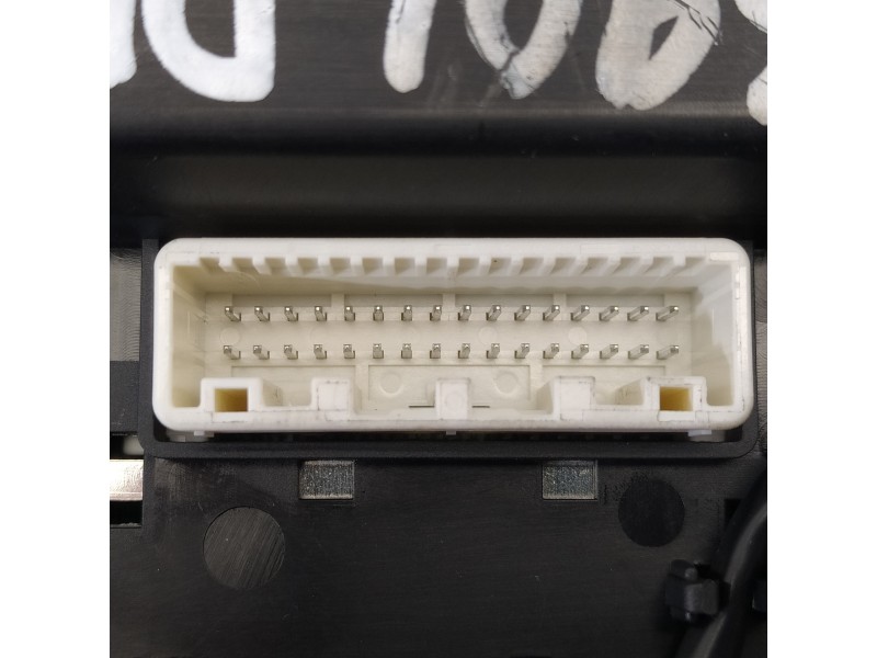 Recambio de luz interior para hyundai tucson style 2wd referencia OEM IAM 92800N9220  