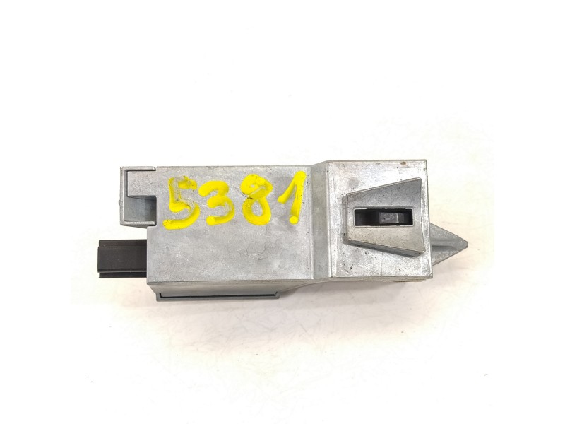 Recambio de antirrobo para ford kuga (cbs) st-line 2wd referencia OEM IAM 7G913F880  