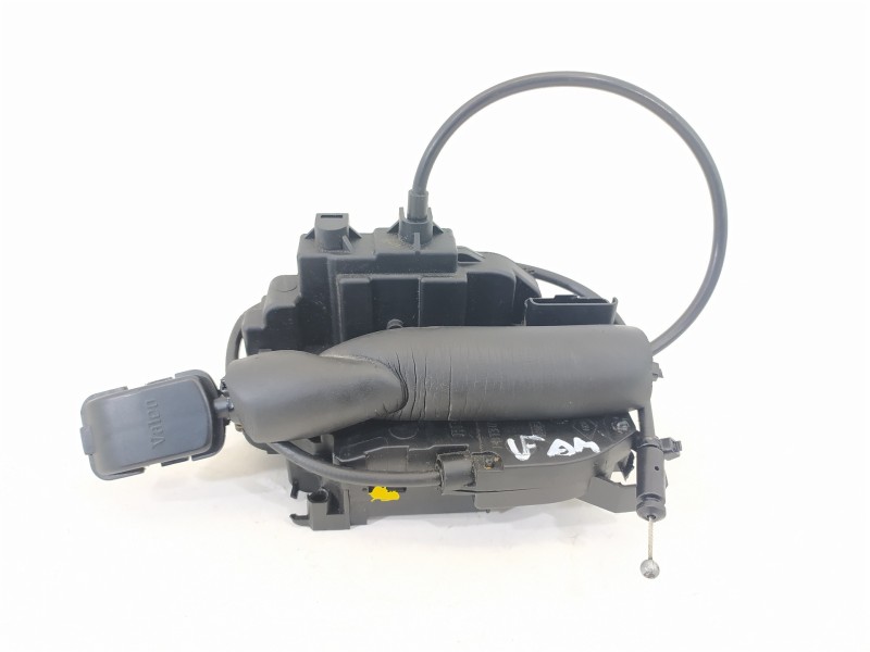 Recambio de cerradura puerta trasera derecha para renault megane iii berlina 5 p gt-style referencia OEM IAM 825020002R  