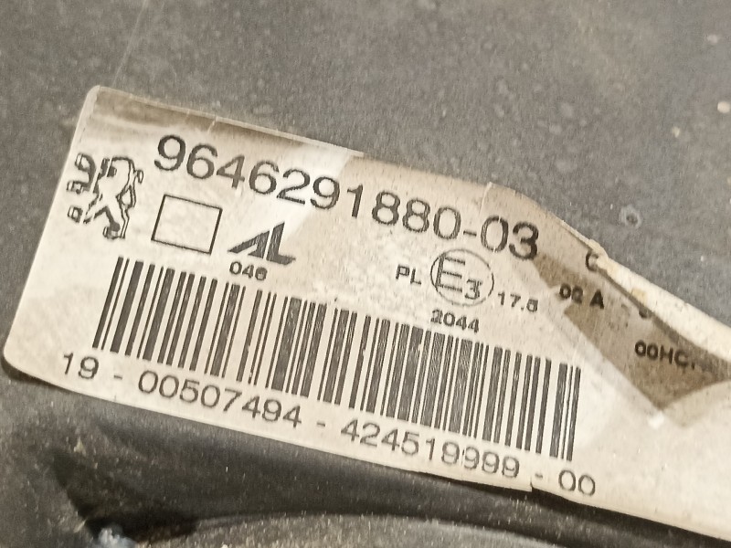 Recambio de faro izquierdo para peugeot 307 (s1) xr referencia OEM IAM 9646291880  