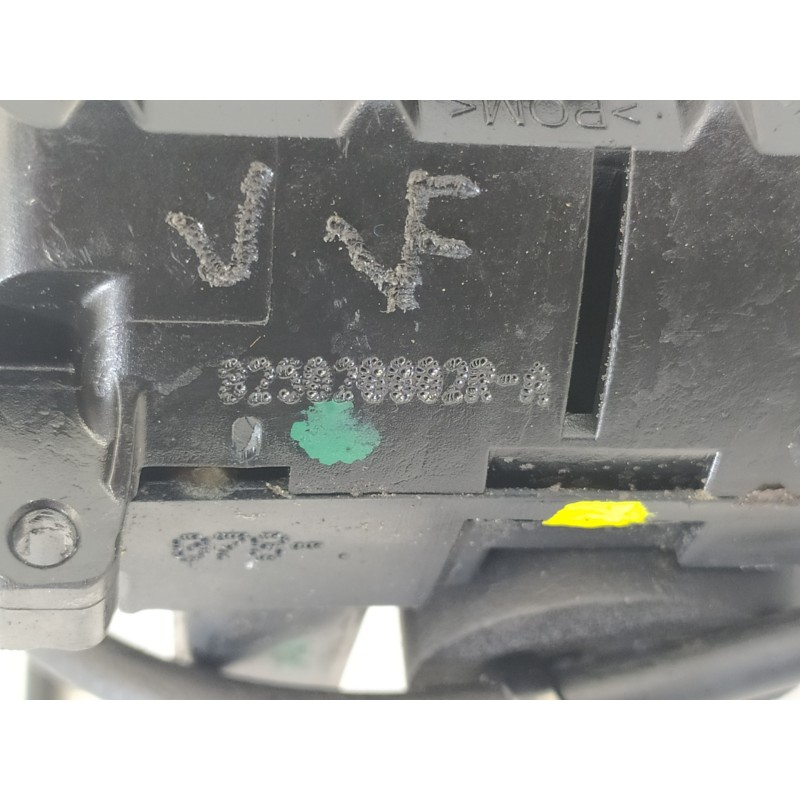 Recambio de cerradura puerta trasera derecha para renault megane iii berlina 5 p gt-style referencia OEM IAM 825020002R  