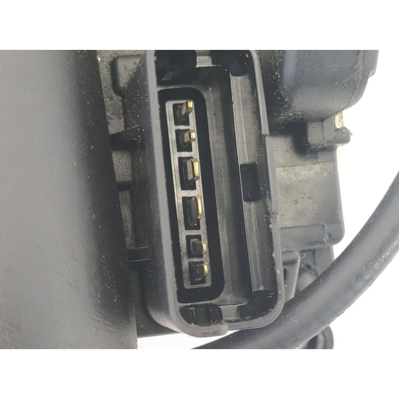 Recambio de cerradura puerta trasera derecha para renault megane iii berlina 5 p gt-style referencia OEM IAM 825020002R  