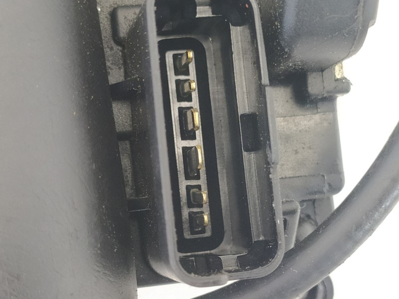 Recambio de cerradura puerta trasera derecha para renault megane iii berlina 5 p gt-style referencia OEM IAM 825020002R  