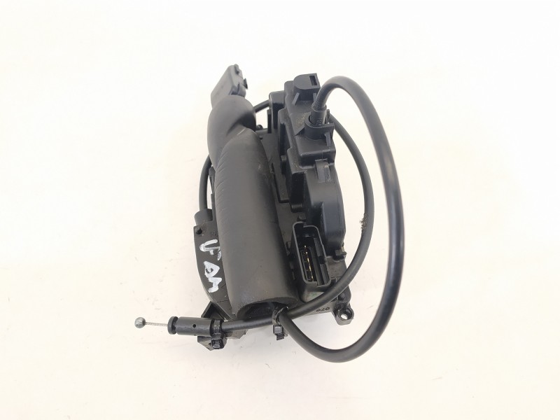Recambio de cerradura puerta trasera derecha para renault megane iii berlina 5 p gt-style referencia OEM IAM 825020002R  