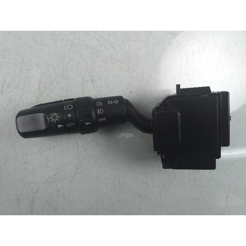 Recambio de mando luces para mazda 3 berlina (bk) 1.6 crdt active referencia OEM IAM 17D682  