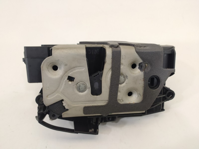 Recambio de cerradura puerta trasera derecha para ford kuga (cbs) st-line 2wd referencia OEM IAM BM5AA26412CG  