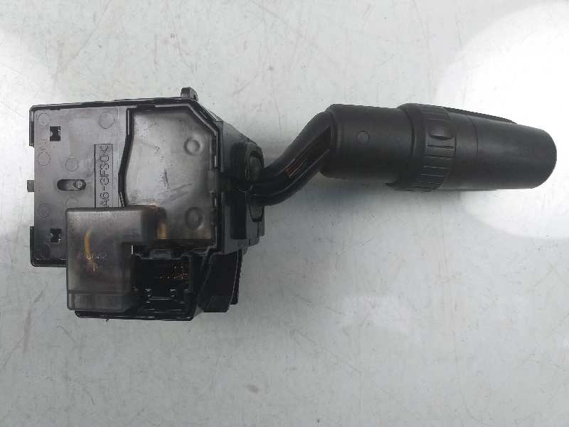 Recambio de mando luces para mazda 3 berlina (bk) 1.6 crdt active referencia OEM IAM 17D682  