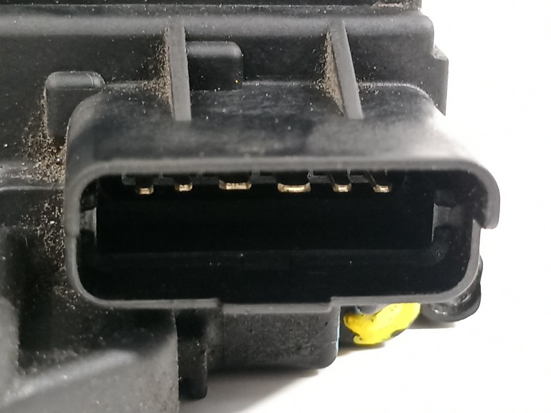 Recambio de cerradura puerta trasera izquierda para renault grand modus authentique referencia OEM IAM 8200522055  