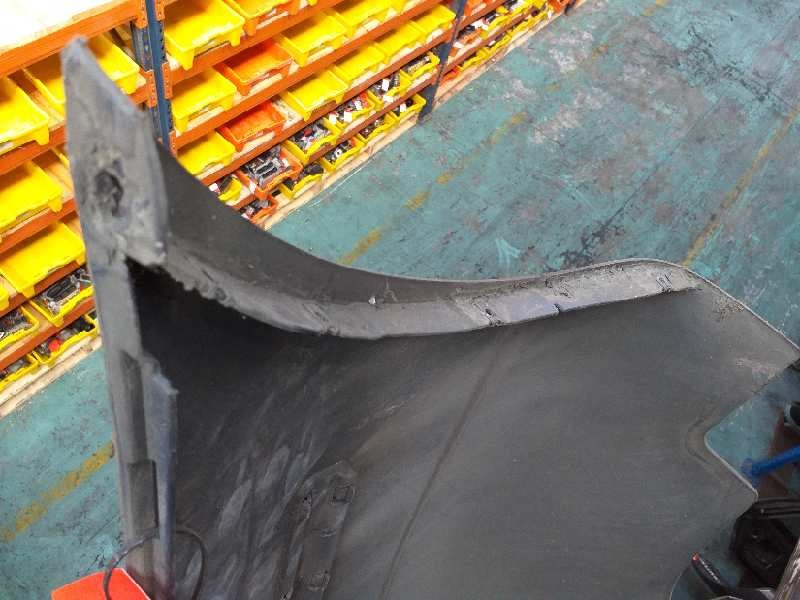 Recambio de paragolpes trasero para seat toledo (1m2) sport referencia OEM IAM   